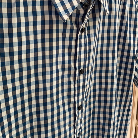 LONDON FOG SHORT SLEEVE BUTTON DOWN - Picture 3 of 5